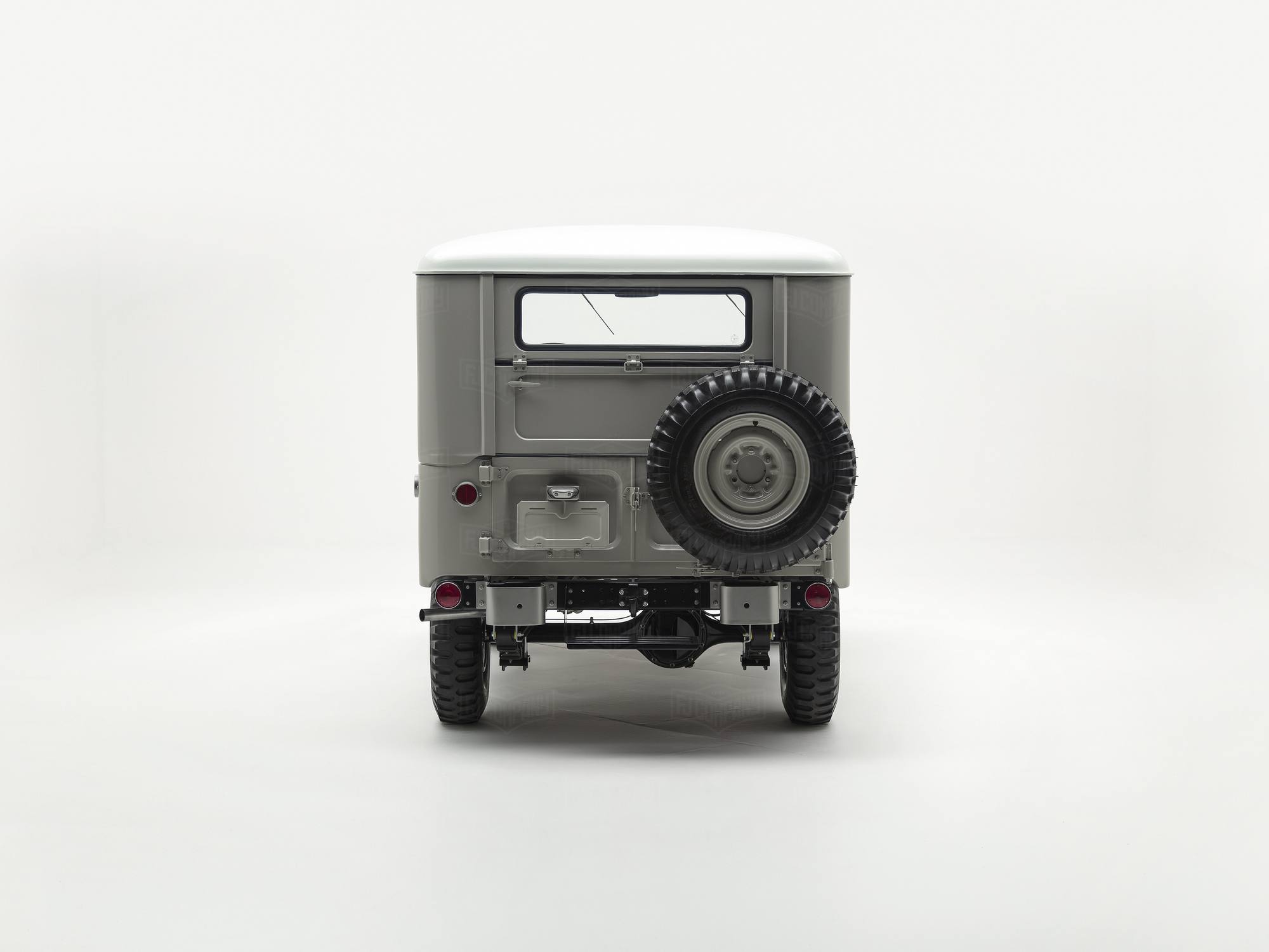 The FJ Company - 1965 Toyota Land Cruiser FJ40 35131 - Beige - Studio