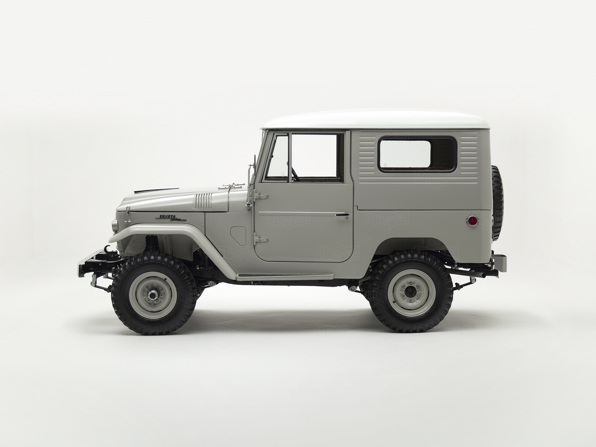 The FJ Company - 1965 Toyota Land Cruiser FJ40 35131 - Beige - Studio