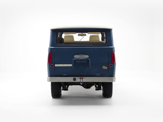1967 FJ45 26152 Blue Studio