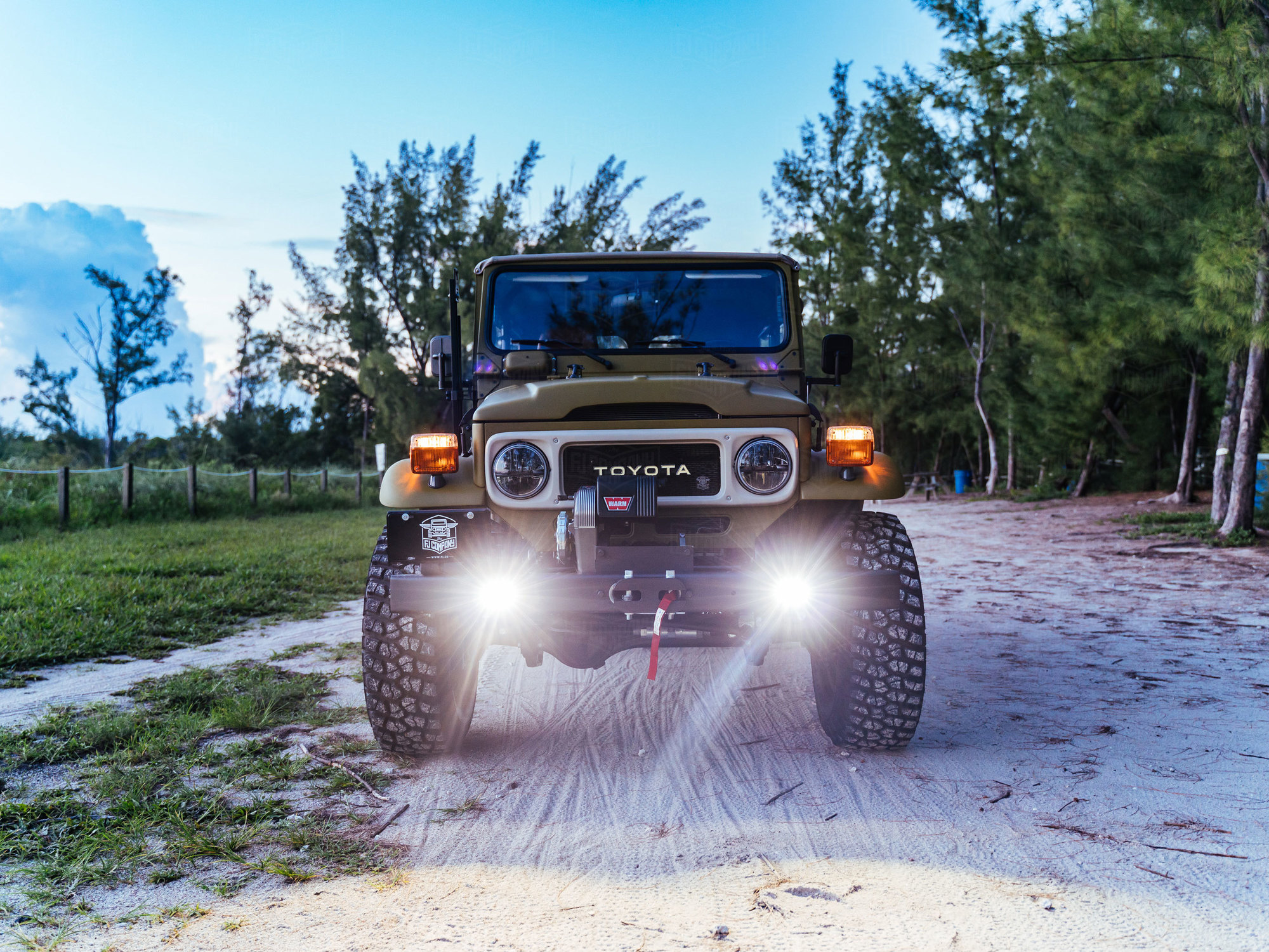 The FJ Company Toyota Land Cruiser 1971 FJ43-22212 Matte Olive