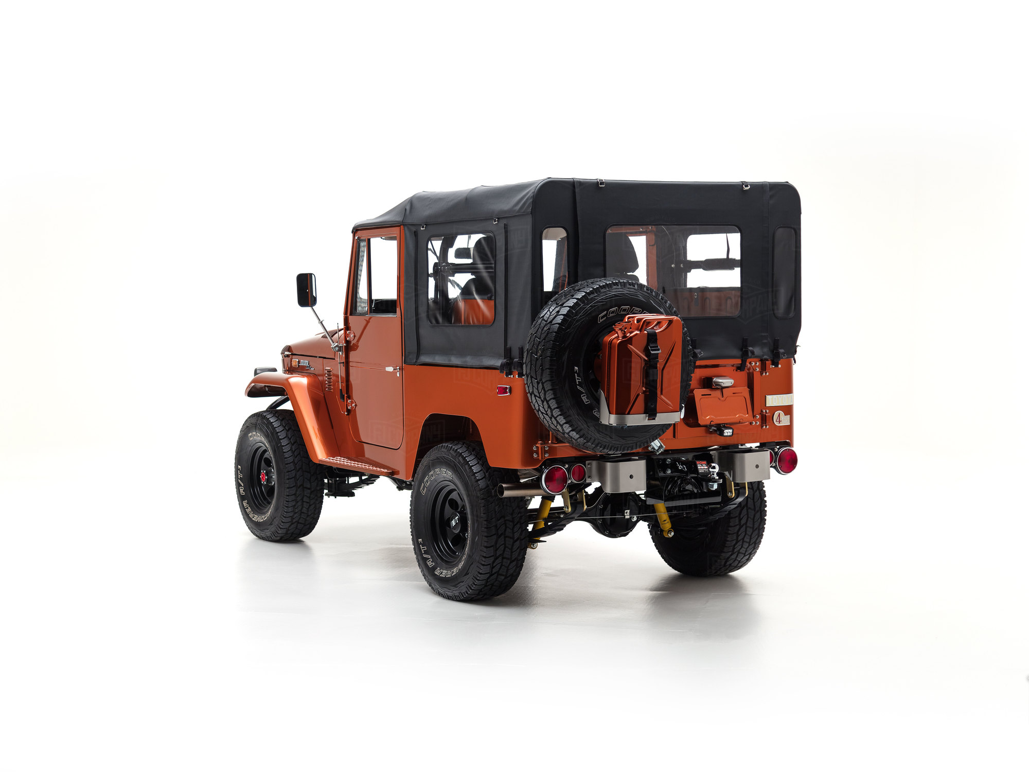 1972 Toyota Land Cruiser FJ40-126414 metallic orange