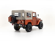 1972 Toyota Land Cruiser FJ40-126414 metallic orange