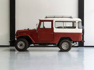 1973 Toyota Land Cruiser FJ43 26488 red