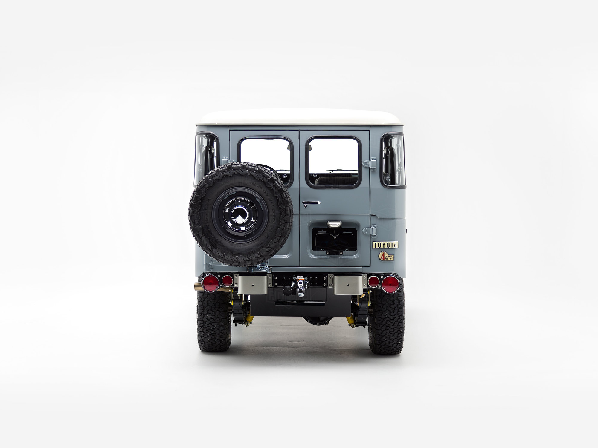 The FJ Company Toyota Land Cruiser 1974 FJ40-151766 Heath Gray