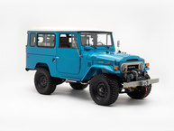 The FJ Company Toyota Land Cruiser 1974 FJ43-31970 Sky blue