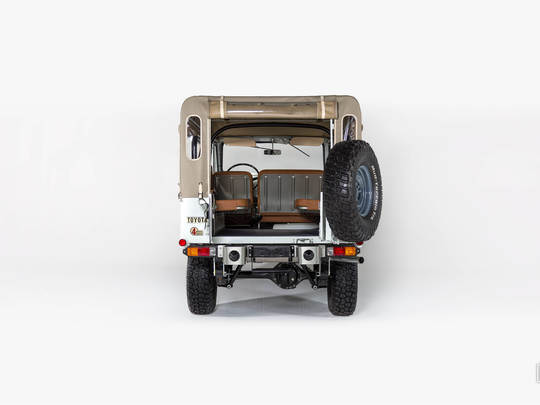 1974 Toyota Land Cruiser FJ43 30275 Orange