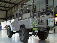 The FJ Company Toyota Land Cruiser 1974 FJ43-30275 White