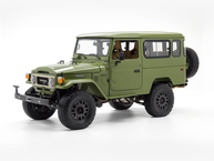 The FJ Company 1974 G43-S Signature FJ43 28788 Green - Studio