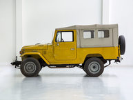 The FJ Company 1976 Toyota Land Cruiser FJ43-39968 Yellow