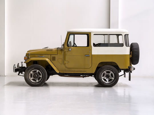 The-FJ-Company-1977-FJ40-Land-Cruiser-yellow-248400