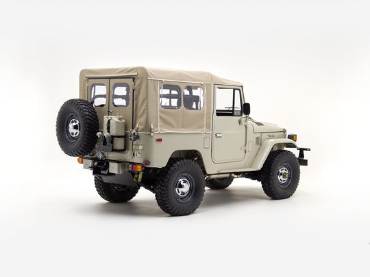 The FJ Company Toyota Land Cruiser 1978 FJ40-280724 Beige