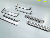 The FJ Company 1978 FJ40 Land Cruiser - Freeborn Red 268309