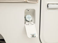 The-FJ-Company-1978-FJ43-Land-Cruiser---White-57926