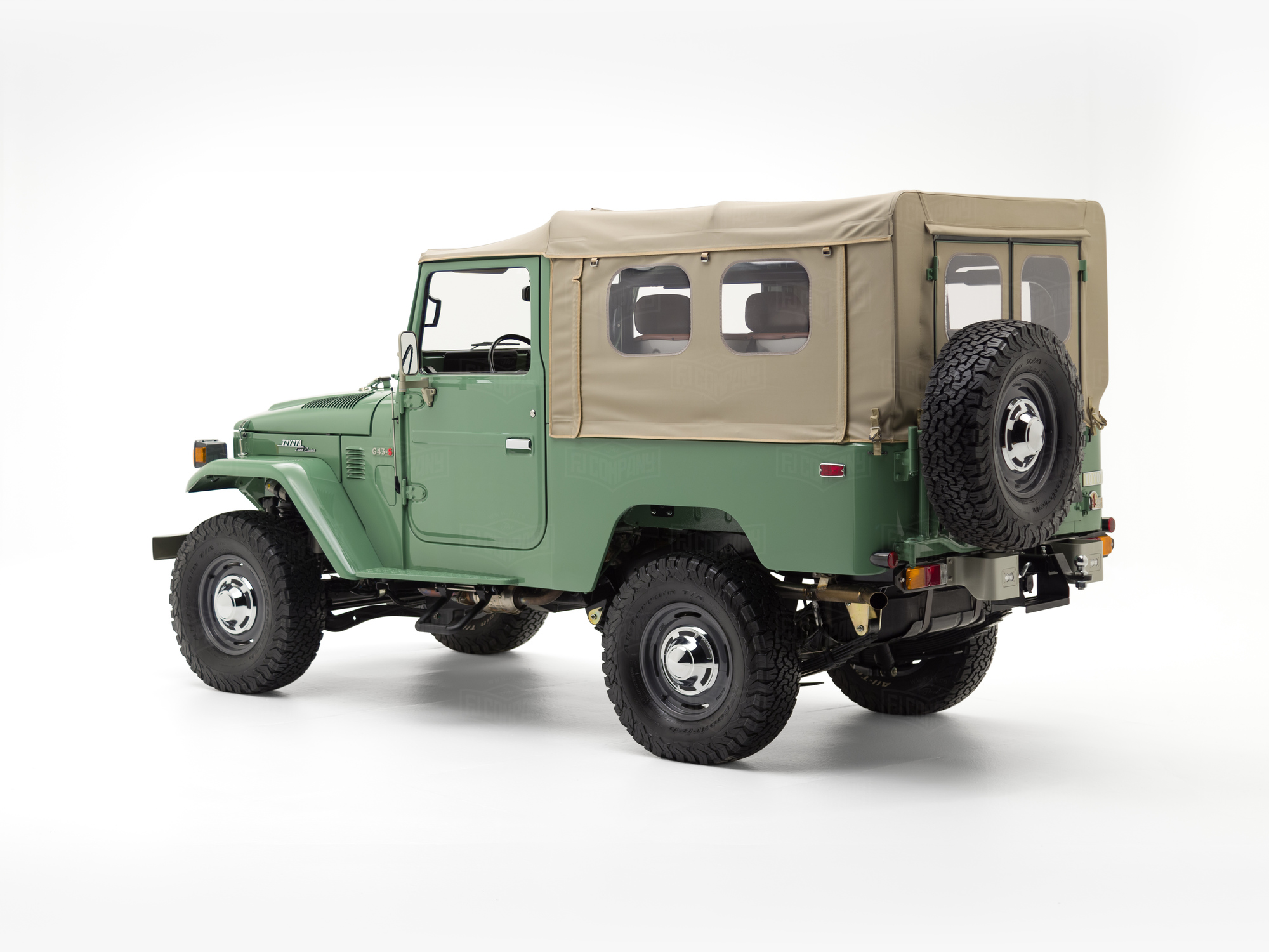 The FJ Company 1978 FJ43 52139 Nebula Green - Studio