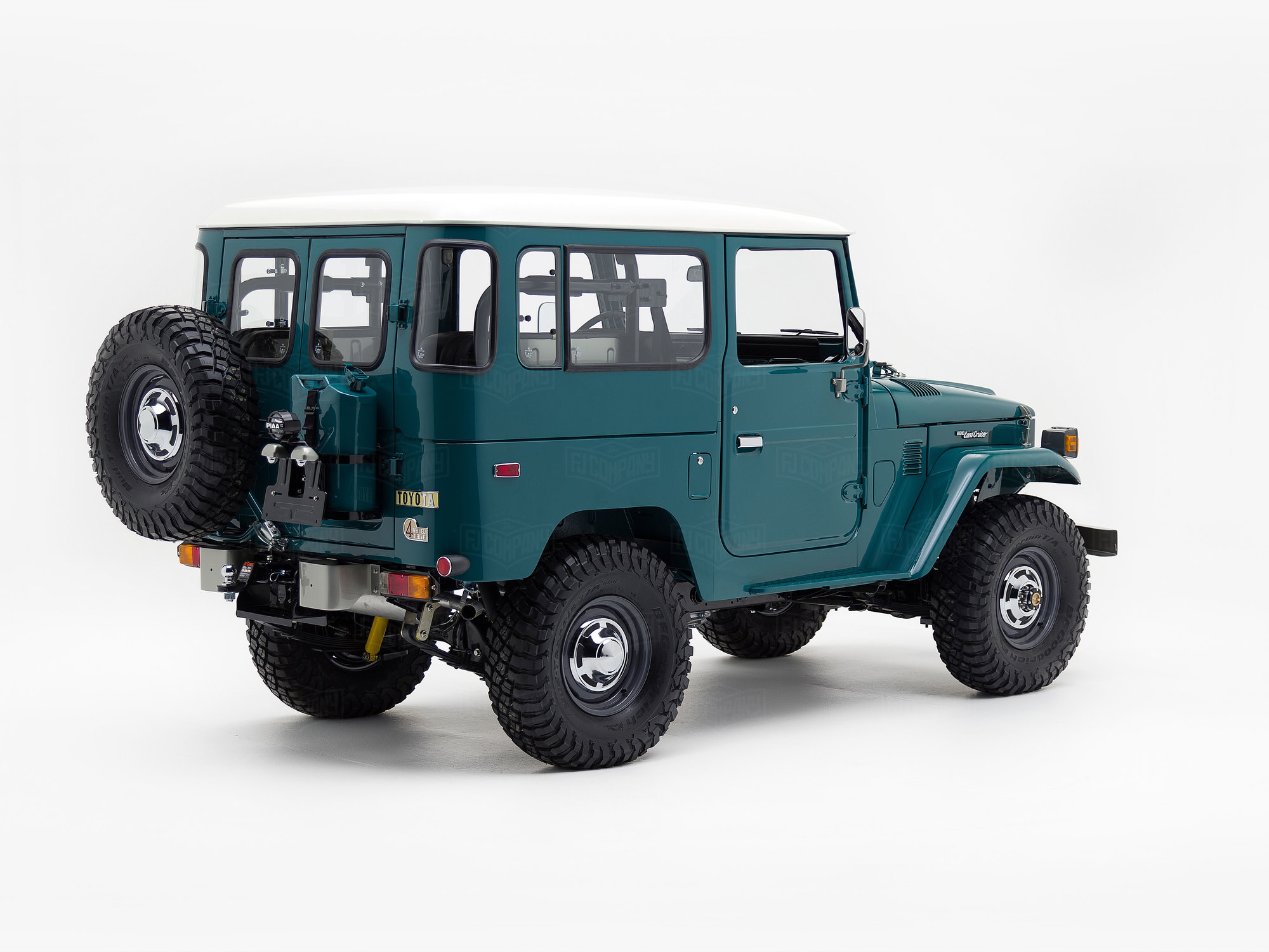 The FJ Company Toyota Land Cruiser 1979 FJ40-295123 Rustic Green