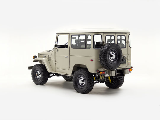 The FJ Company Toyota Land Cruiser 1980 FJ40-317149 Beige