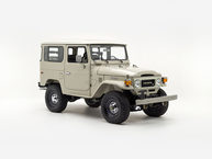 The FJ Company Toyota Land Cruiser 1980 FJ40-317149 Beige
