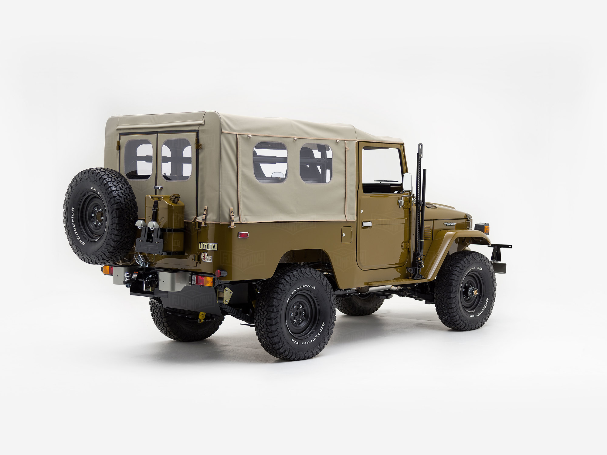 The FJ Company Toyota Land Cruiser 1980 FJ43-68372 Olive