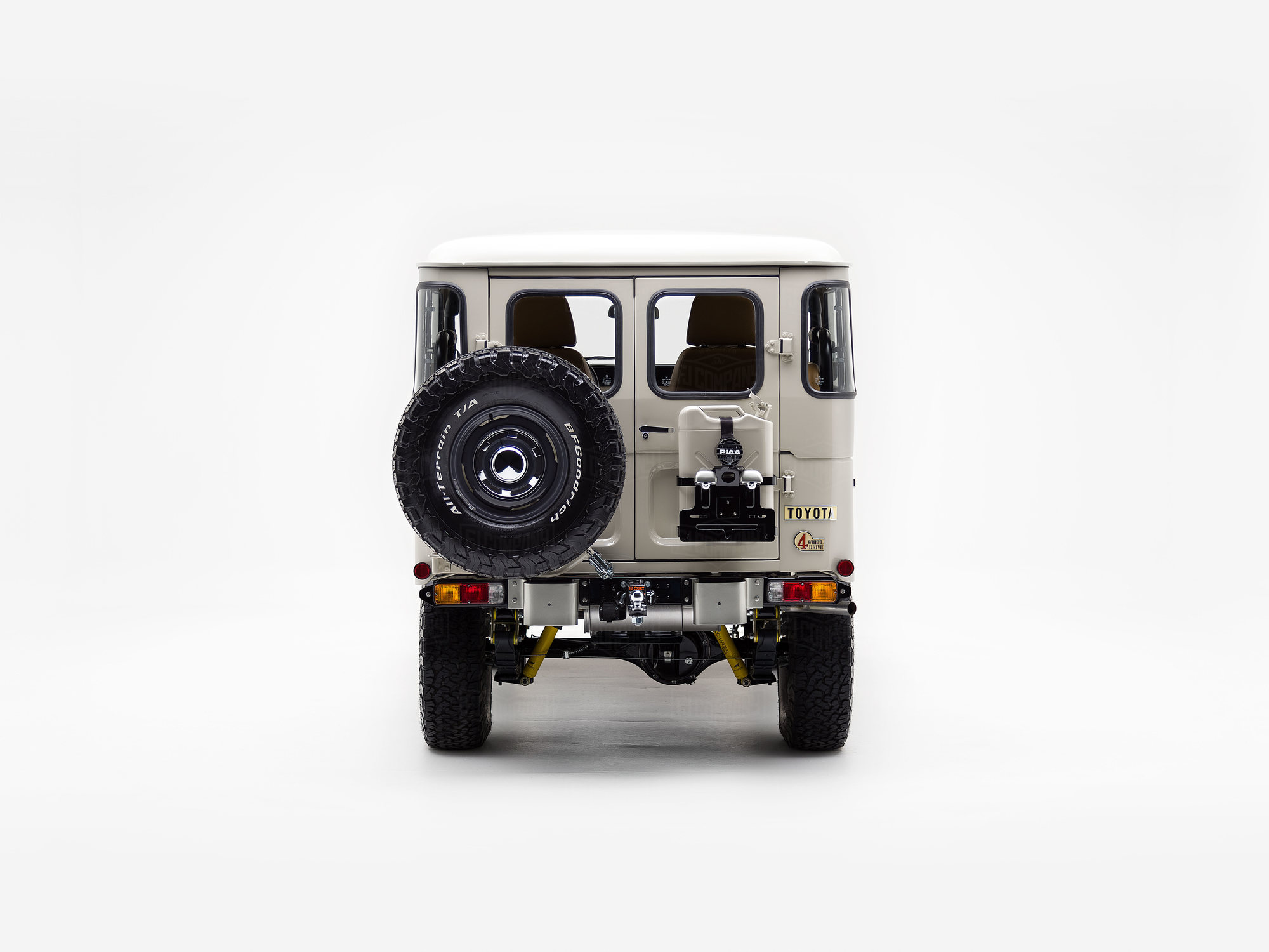 The FJ Company Toyota Land Cruiser 1981 FJ40-334675 Beige