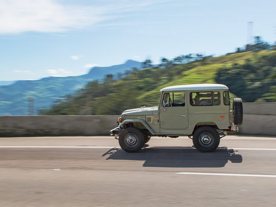 The FJ Company - 1981 FJ40 338155 Beige - Off-Road Test