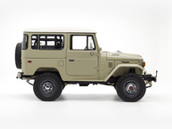 The FJ Company 1981 FJ40 338155 Beige - Studio
