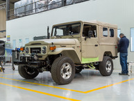 1981 FJ43 103467 Beige G43-S Expedition Assembly