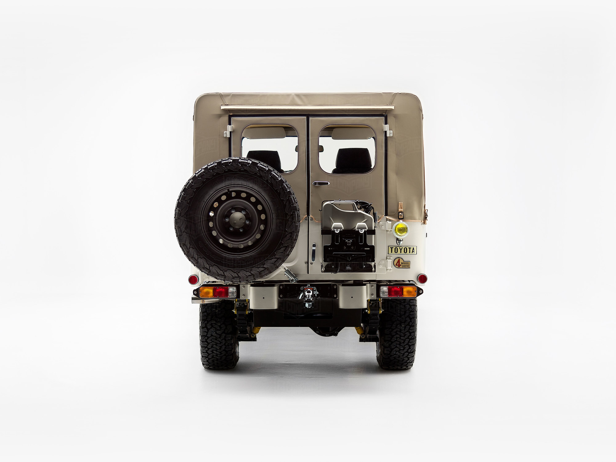 The FJ Company Toyota Land Cruiser 1981 FJ45 286141 white
