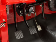 The-FJ-Company-1982-FJ40-Land-Cruiser---Freeborn-Red---Restoration_051-FJ40 357089