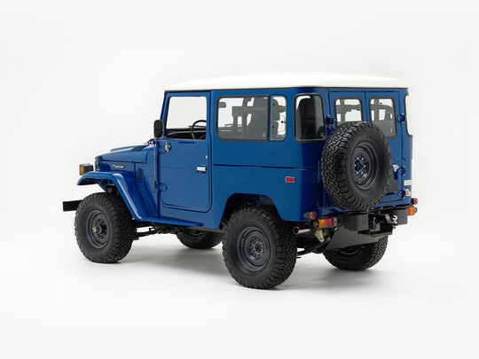 The FJ Company Toyota Land Cruiser 1982 FJ40-353153 Medium Blue