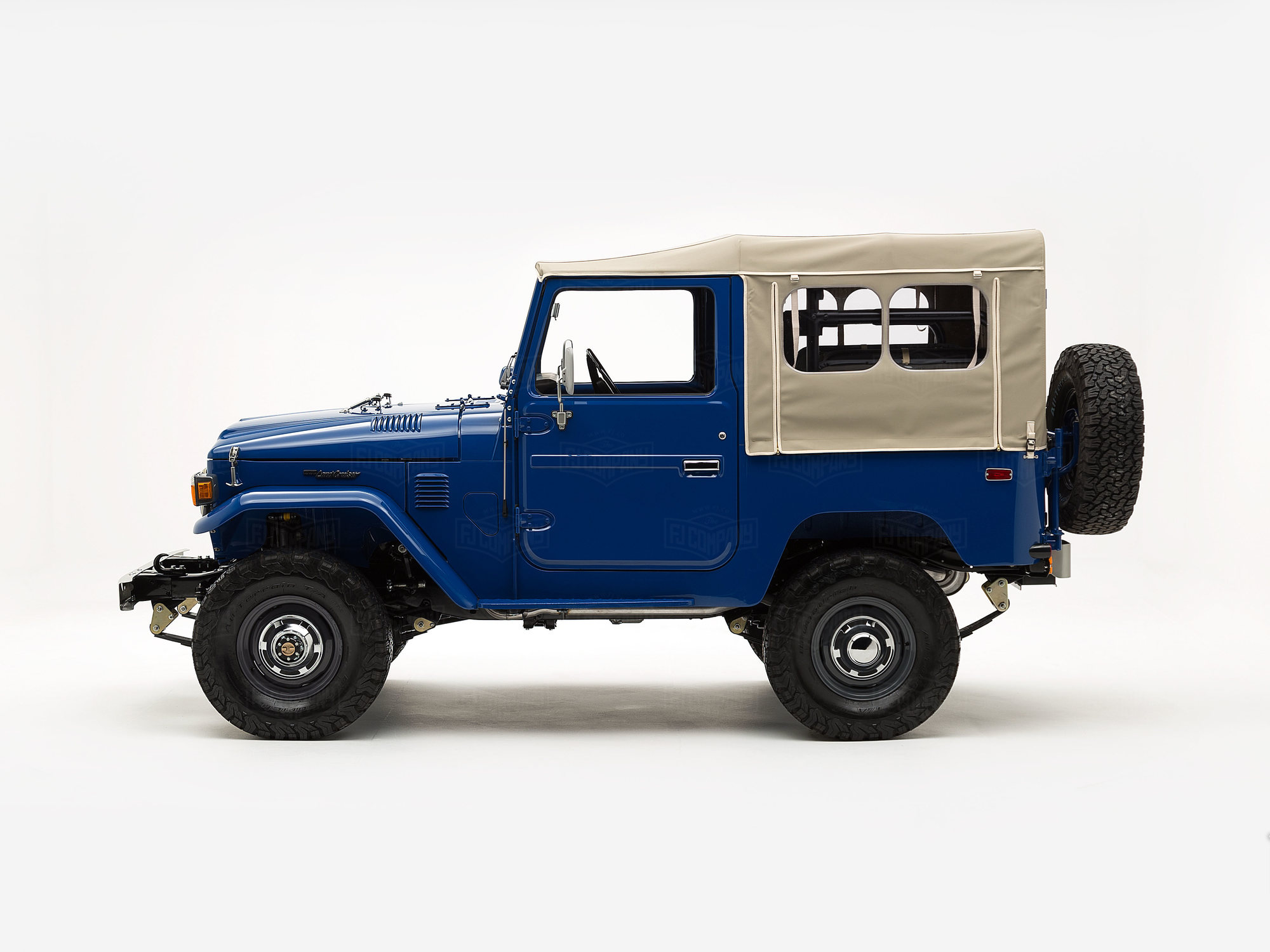 The FJ Company 1982 FJ40 Land Cruiser Medium Blue 355958