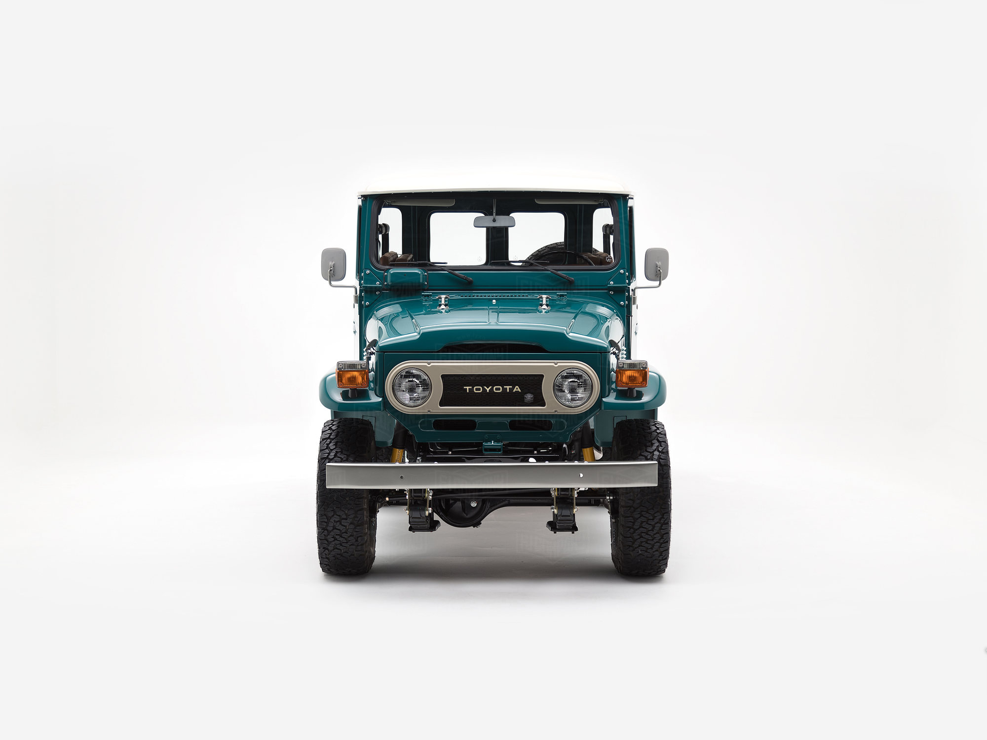 The FJ Company Toyota Land Cruiser 1982 FJ43-107690 Rustic Green Hugh Frater
