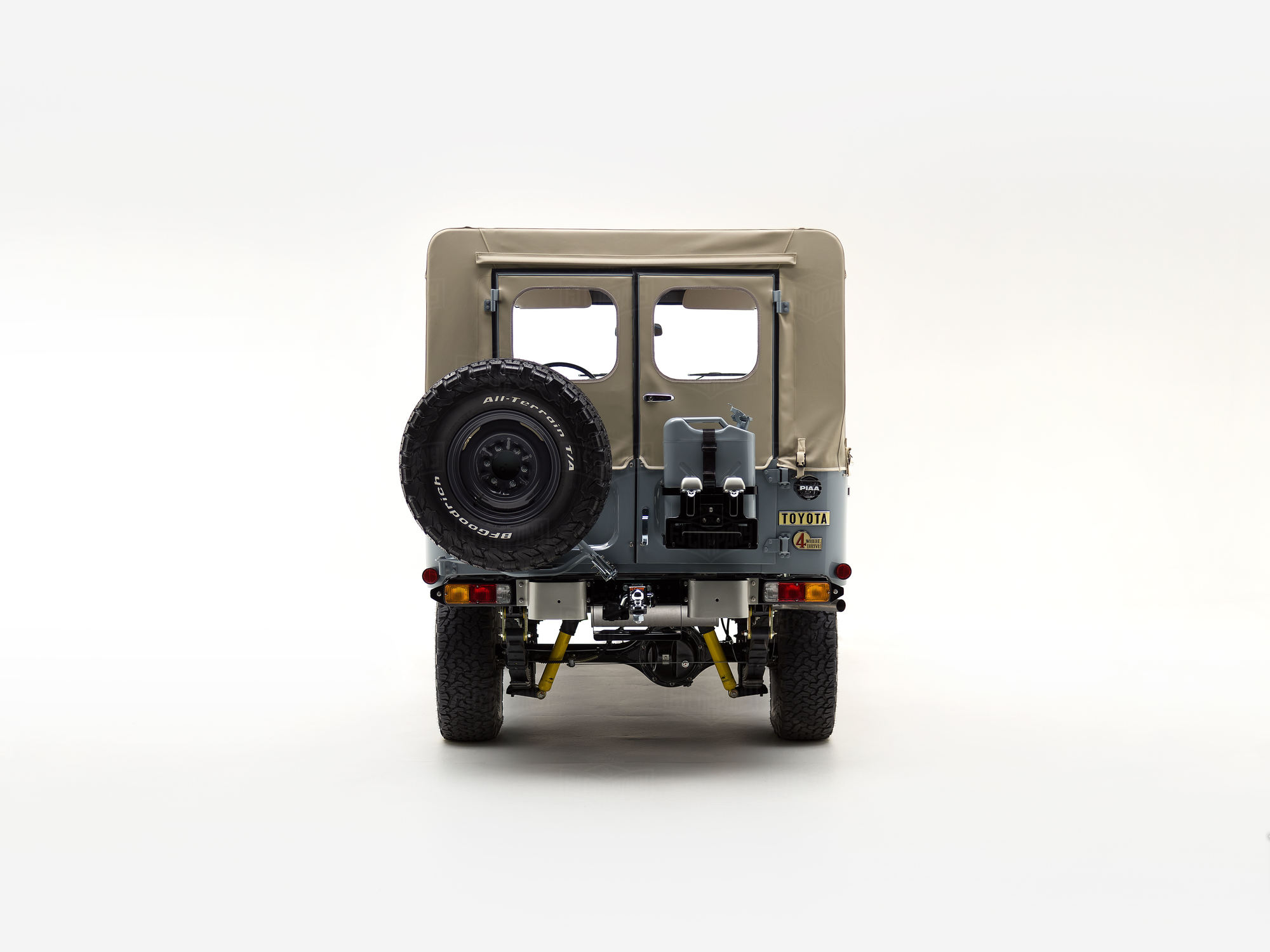 The FJ Company Toyota Land Cruiser 1982 FJ43-106982 Heath Gray