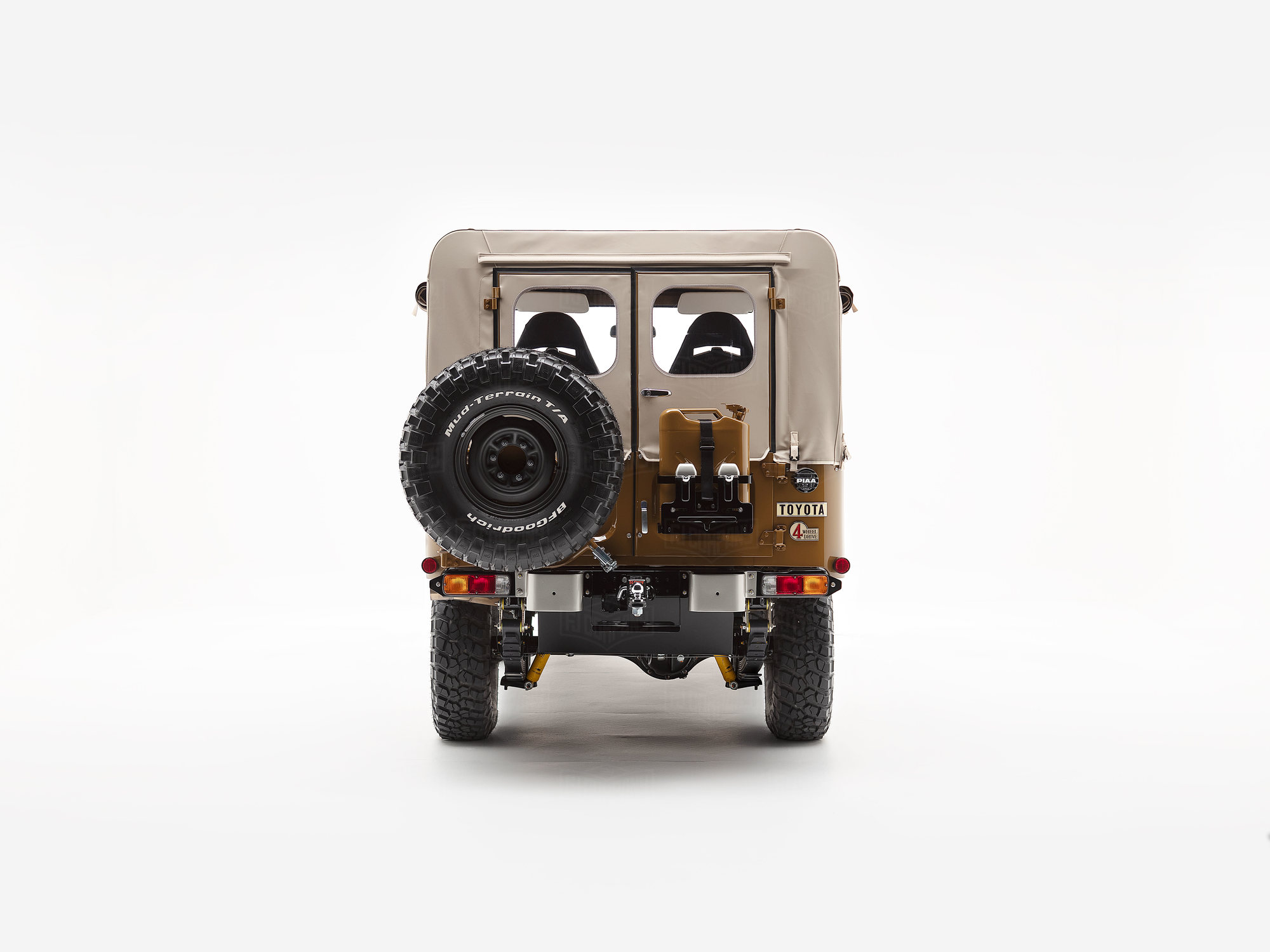 The FJ Company Toyota Land Cruiser 1982 FJ43-109790 Olive