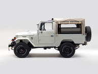 1982 ​FJ43 - ​Matte White​ - ​FJ43-108916