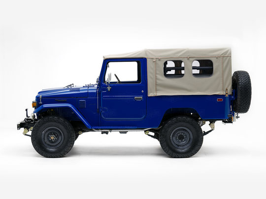 The FJ Company Toyota Land Cruiser 1982 FJ43-109152 Medium Blue