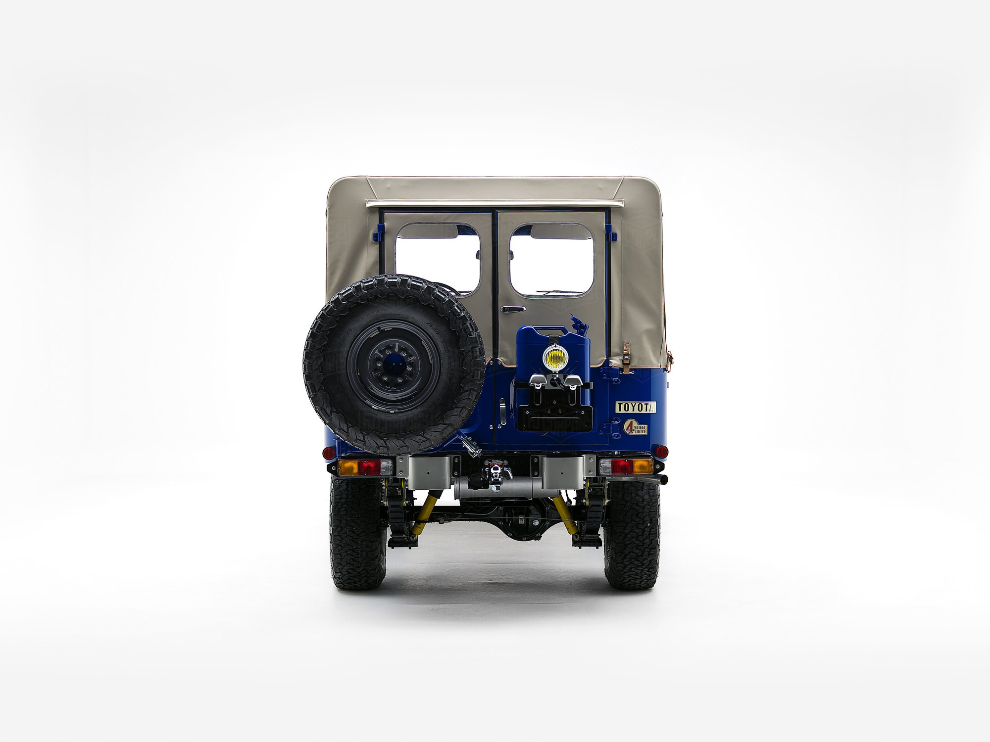 The FJ Company Toyota Land Cruiser 1982 FJ43-109152 Medium Blue