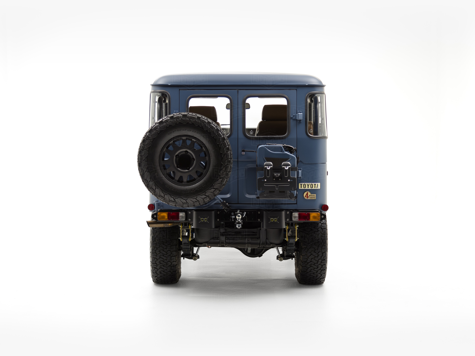 The FJ Company 1984 FJ40 350983 Matte Cadet Blue - Signature - Studio