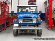 1983 Toyota Land Cruiser BJ46 Medium Blue BJ46-000660 Before Restoration