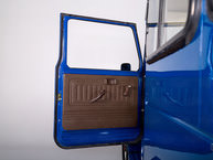 1983 Toyota Land Cruiser BJ46 Medium Blue Studio