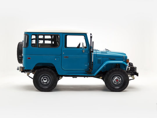 The-FJ-Company-1983-FJ40-Land-Cruiser---Sky-Blue-361714