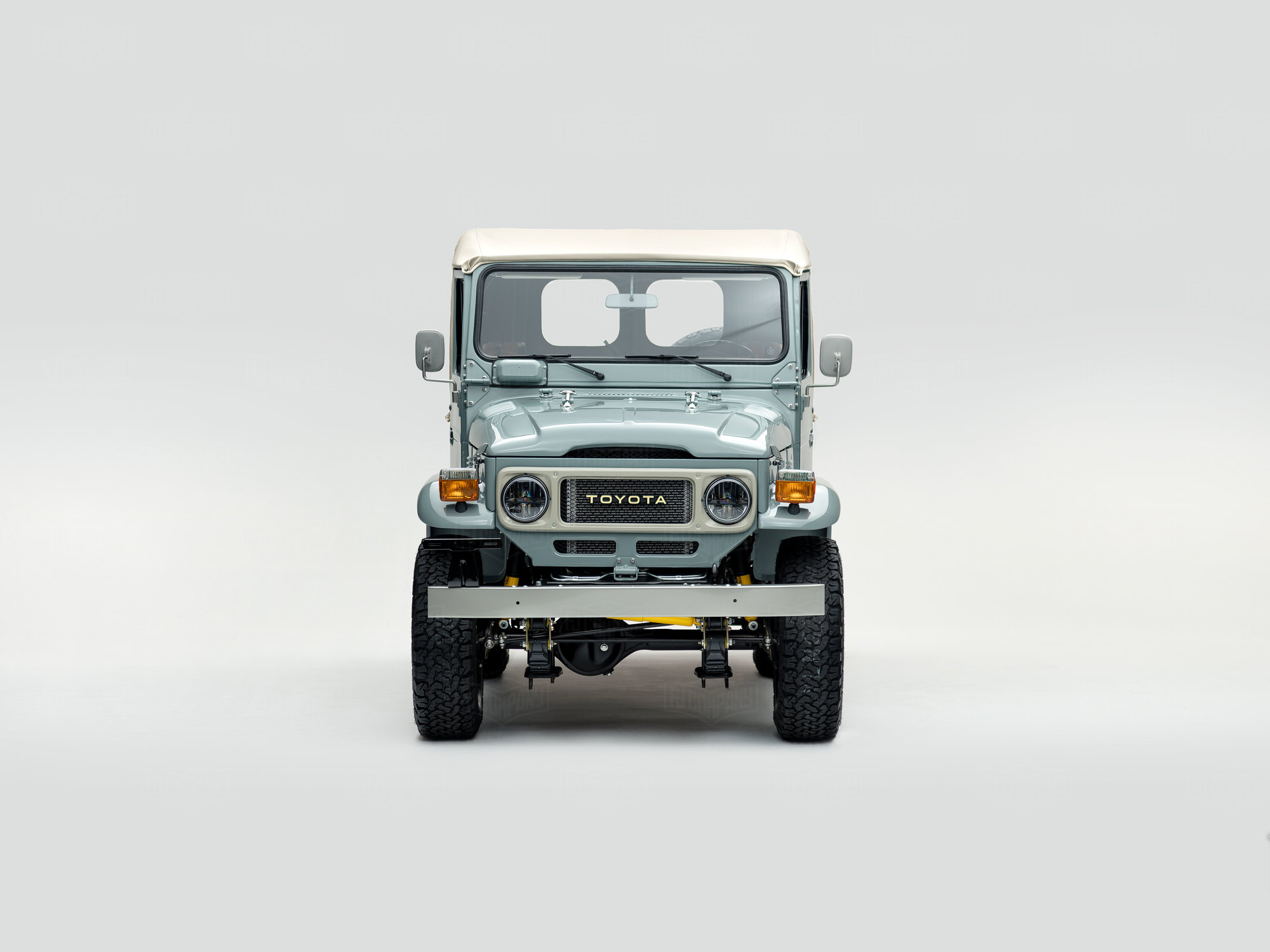 1983 Toyota Land Cruiser FJ43 110860