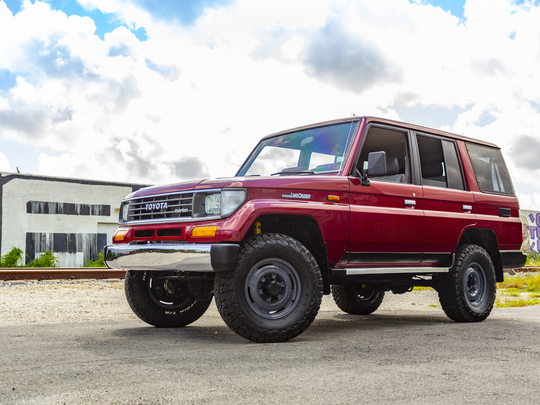 1991 JT1V0LJ7708000216 Medium Red Pearl - Outdoors - Expedition Wheels