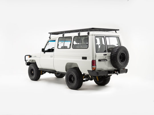 The FJ Company Toyota Land Cruiser 1992 HZJ75-0008063 White